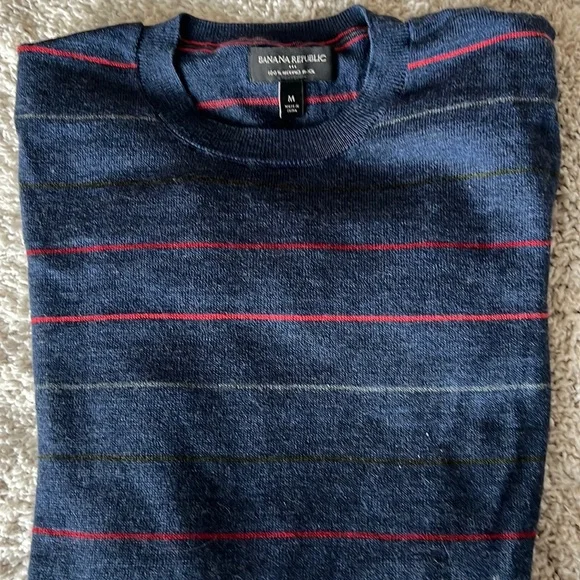 Banana Republic Men’s striped sweater - Picture 1 of 5
